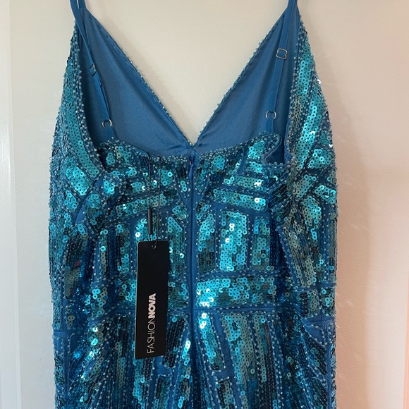 Fashion Nova Blue Floor-Length Sequin Dress-size L - Picture 5 of 12